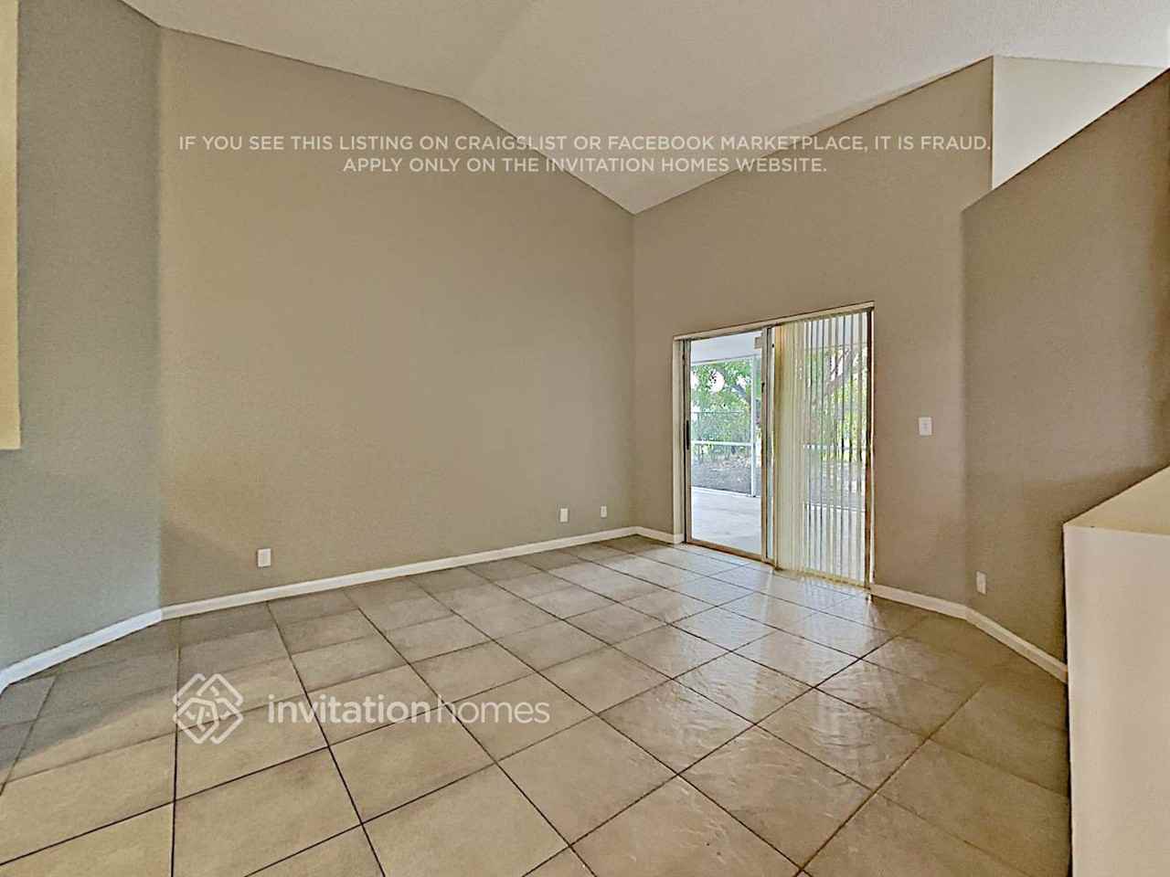 5831 Nw 40th Ln - Photo 5 of 22