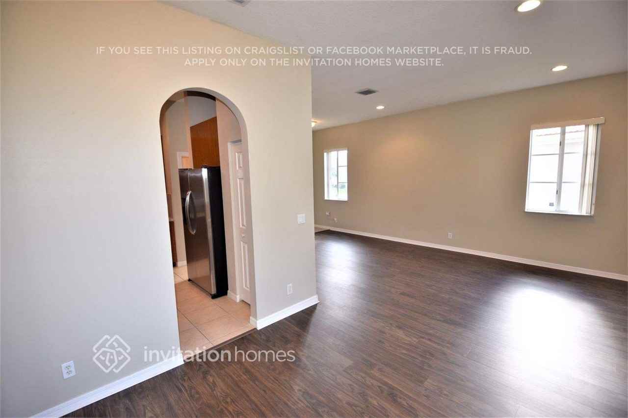 8739 S San Andros - Photo 5 of 24