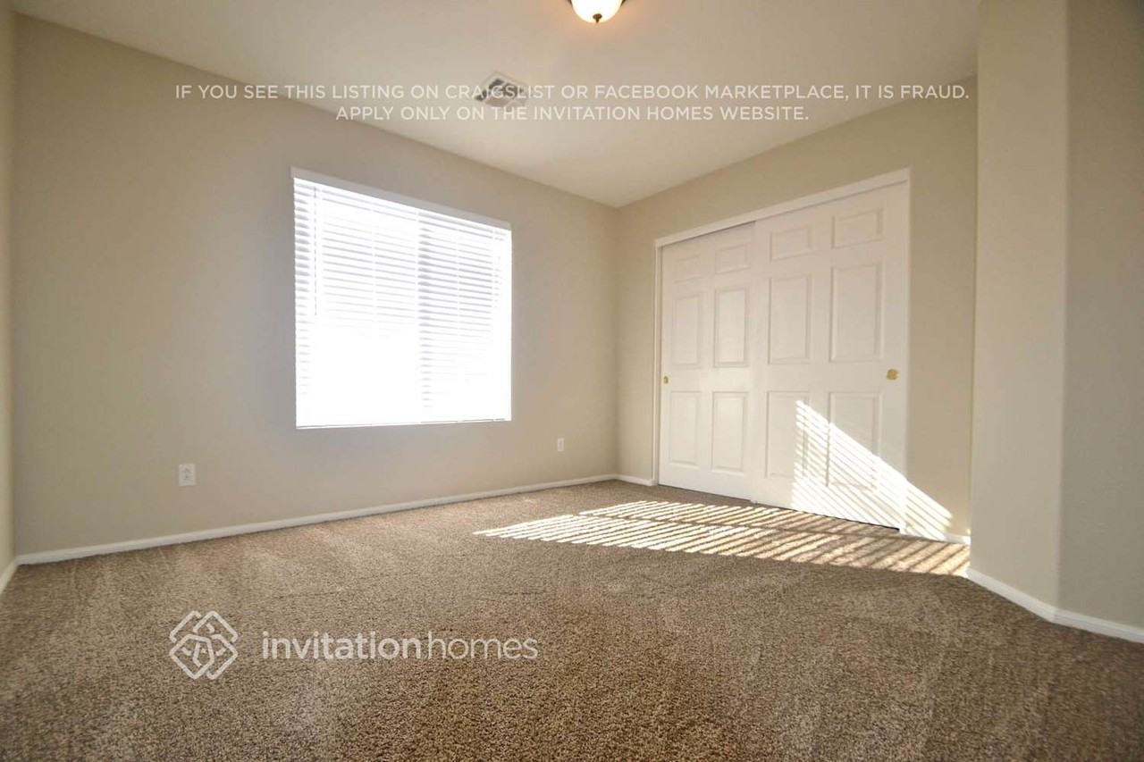 641 Powder Brook Dr - Photo 5 of 9