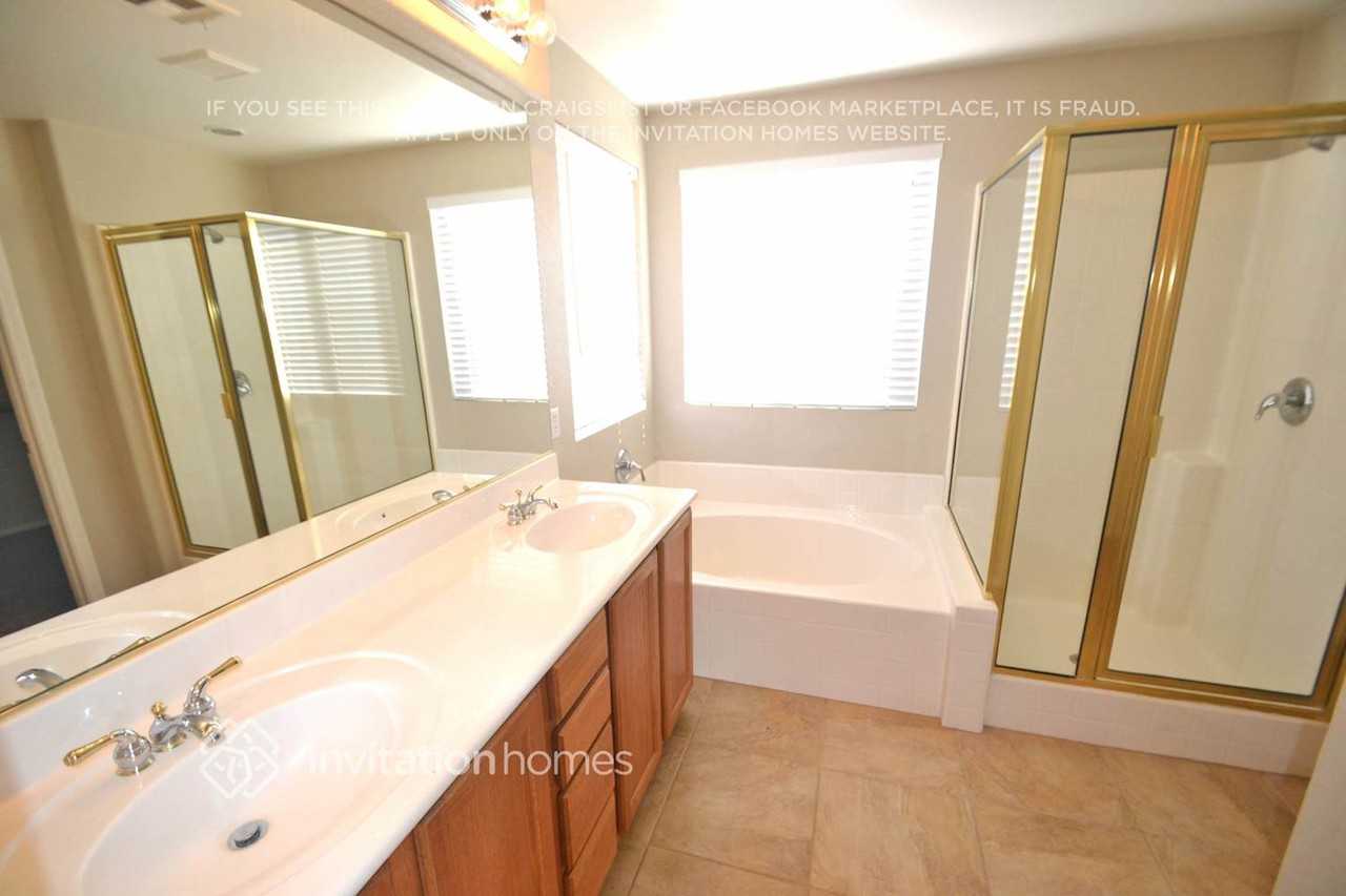 641 Powder Brook Dr - Photo 7 of 9