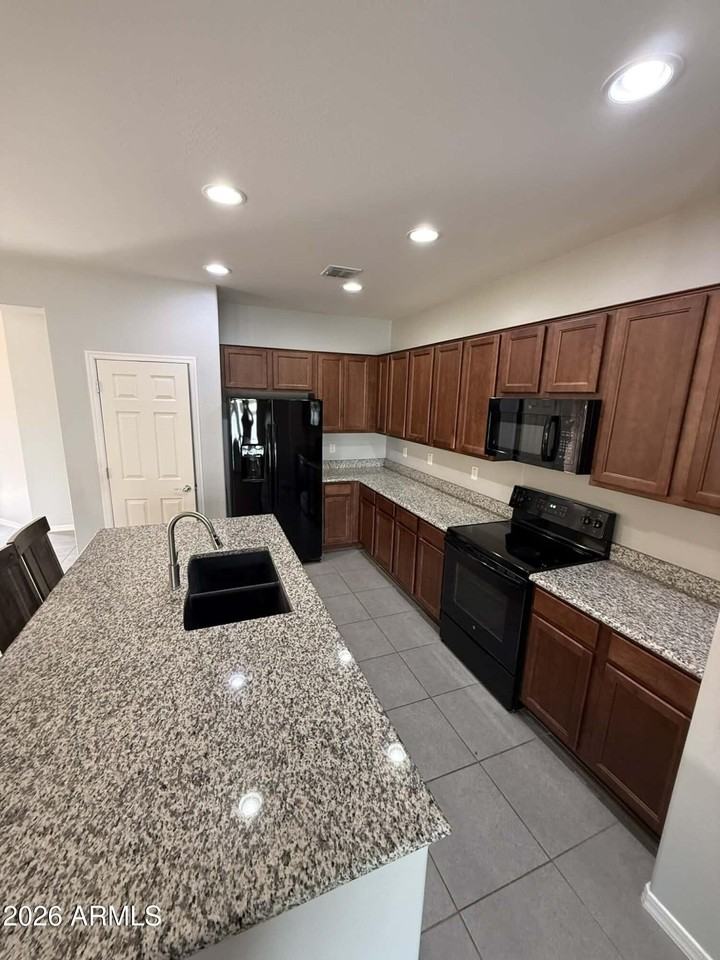 1458 W Smoke Tree Ave - Photo 2 of 16