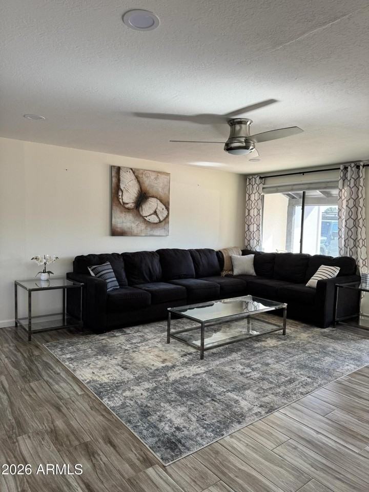 3756 E Pershing Ave - Photo 5 of 18