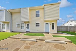 featured image of 6601 Pridgen St