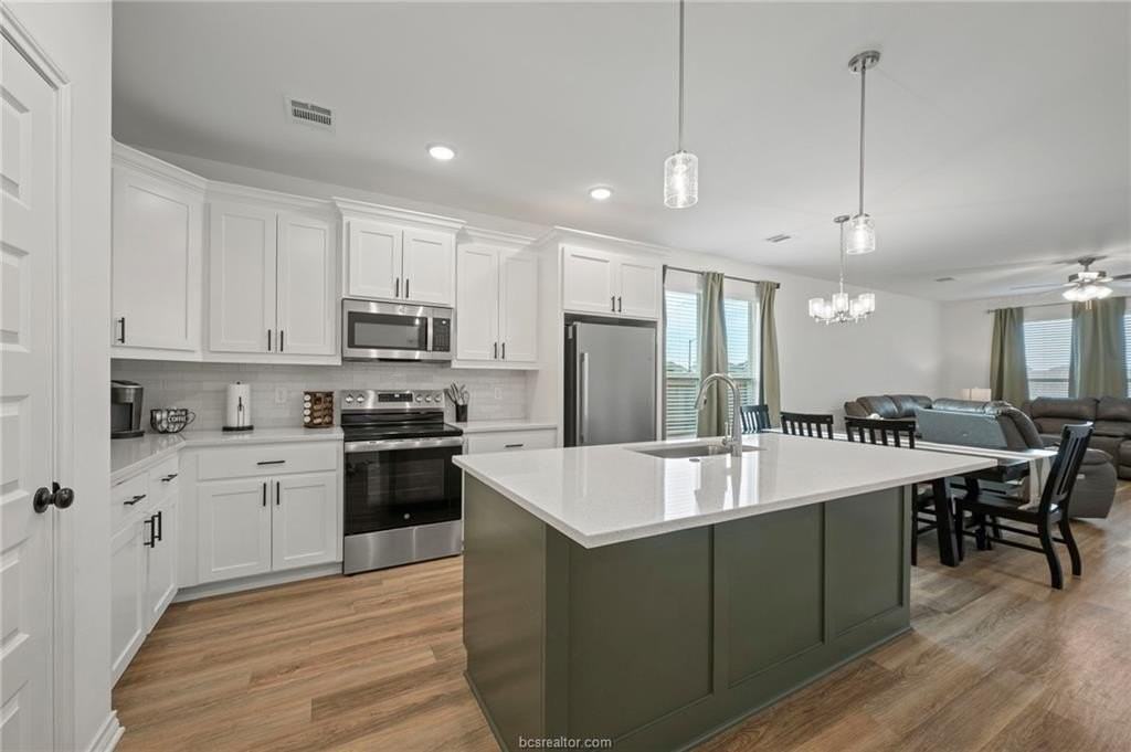 1905 Stubbs Dr - Photo 6 of 20