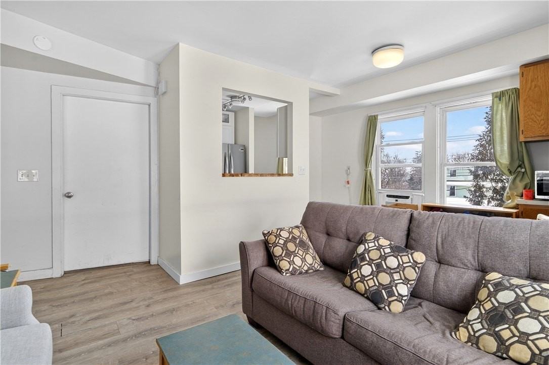 303 Cornell St Unit B #B - Photo 6 of 29