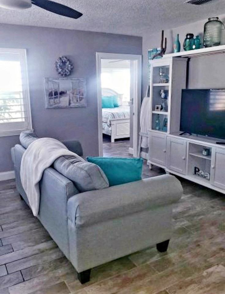 7 E ST A - Photo 7 of 12