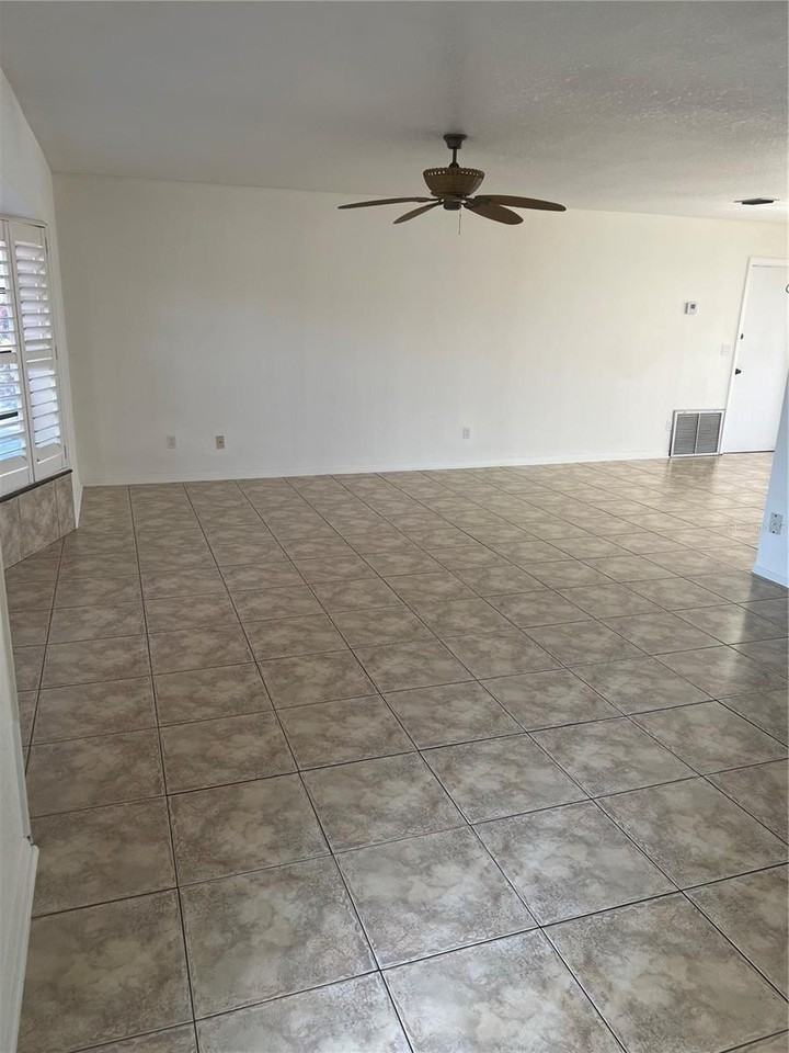 355 Spring Lake Blvd Nw - Photo 3 of 19