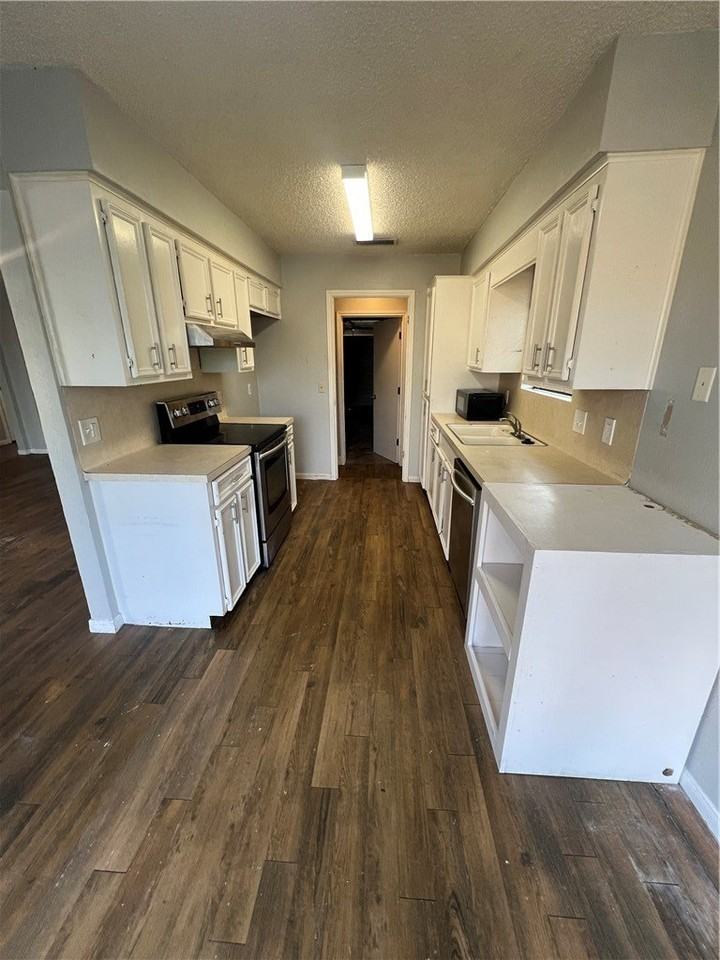 2610 Allencrest Dr - Photo 3 of 11