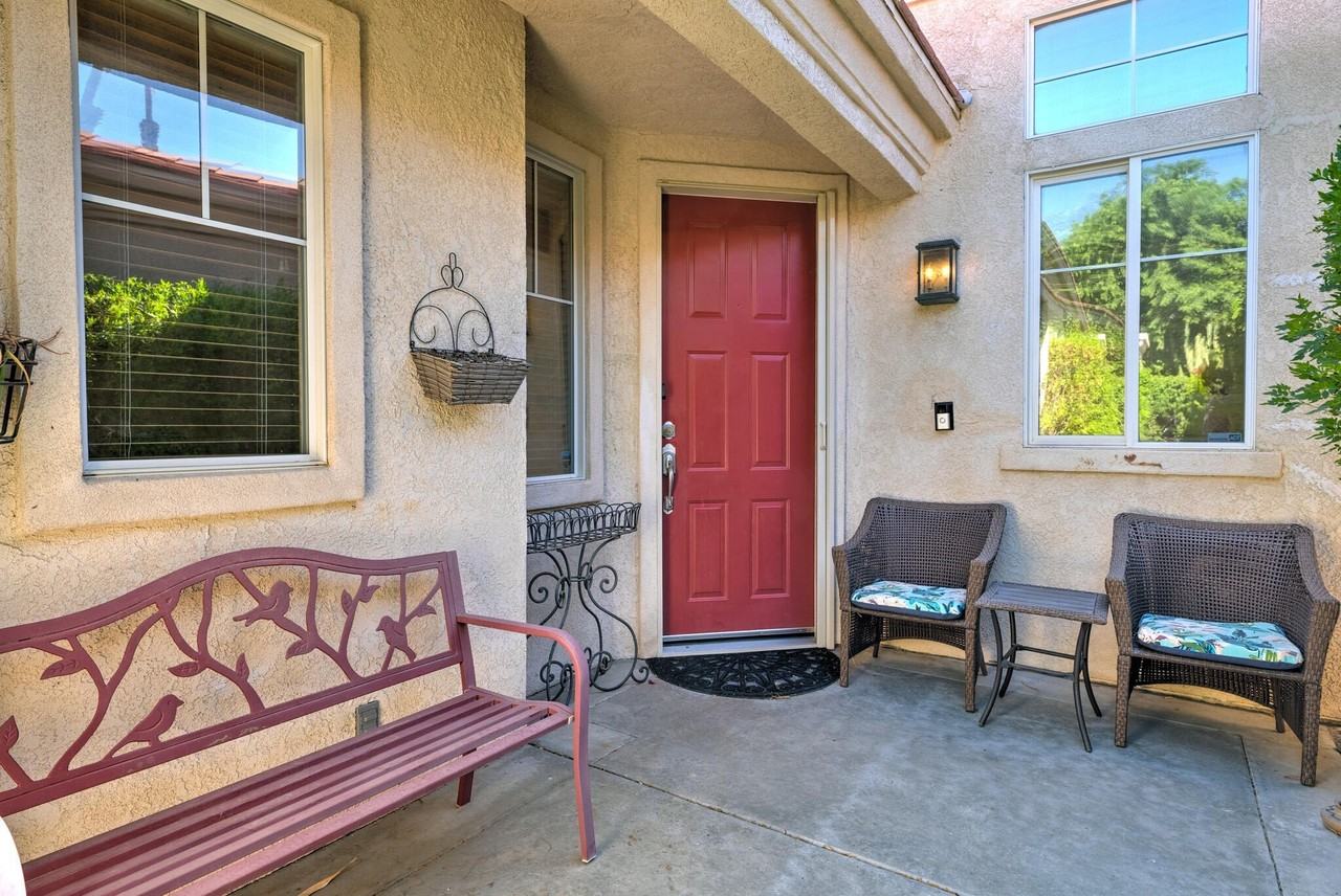 29756 Sandy Ct - Photo 5 of 41