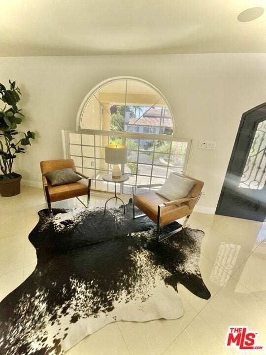 1416 Pandora Ave - Photo 4 of 26