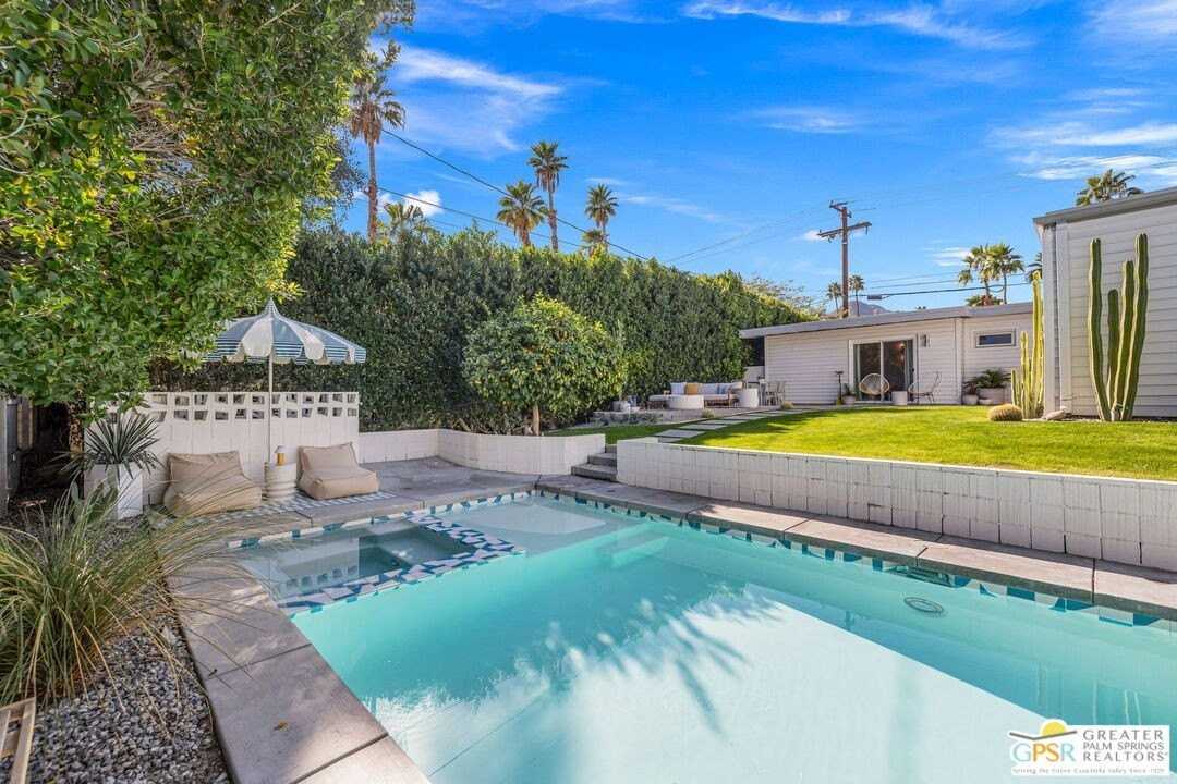 37830 Cathedral Canyon Dr - Photo 3 of 49