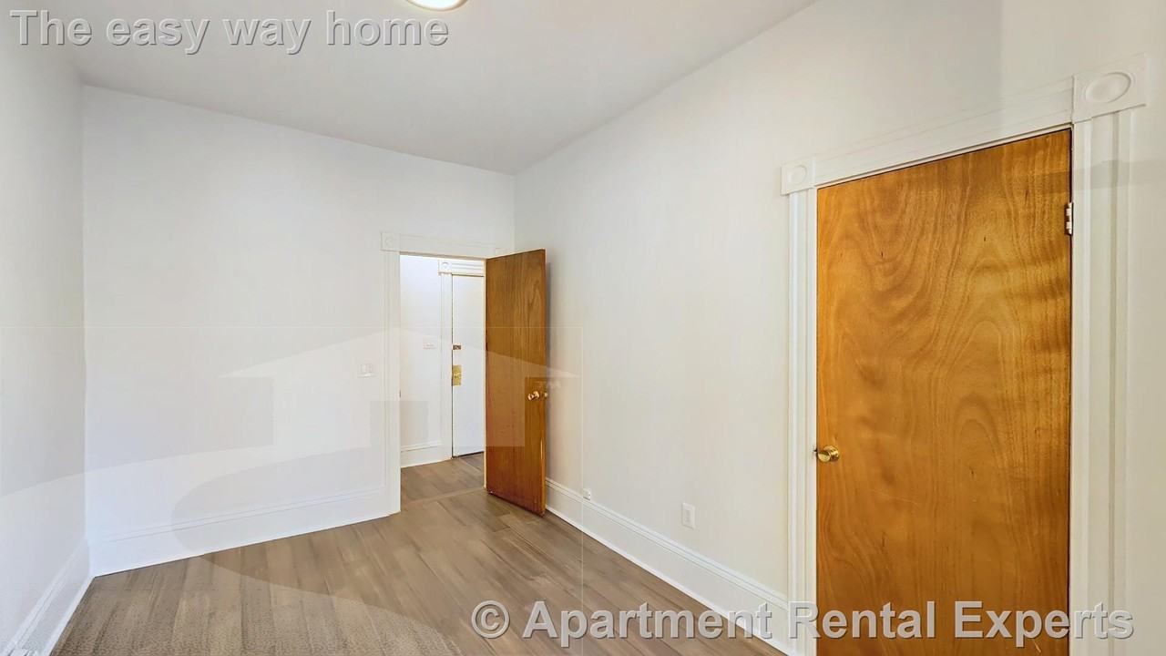 254 Windsor St #1L - Photo 5 of 15