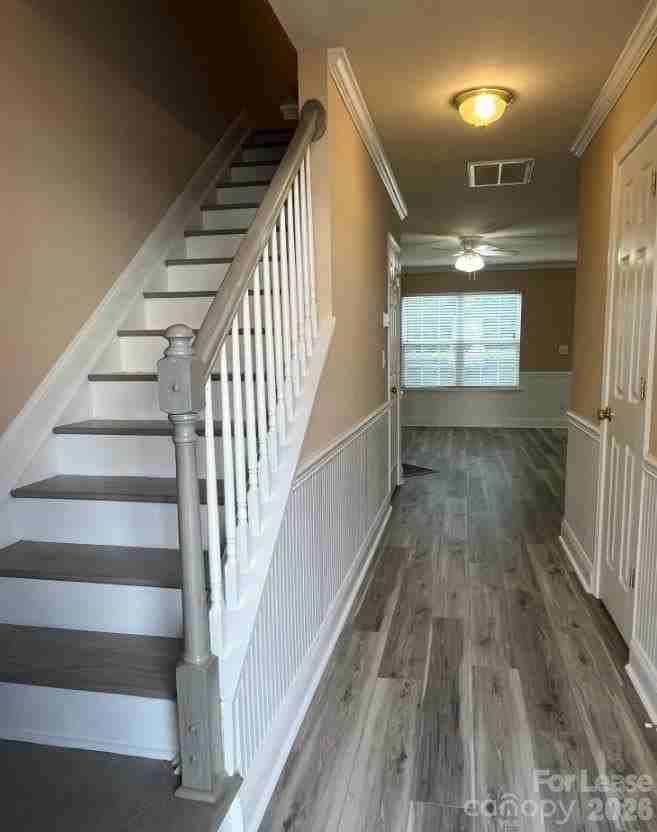 11838 Shoemaker Ct - Photo 3 of 17