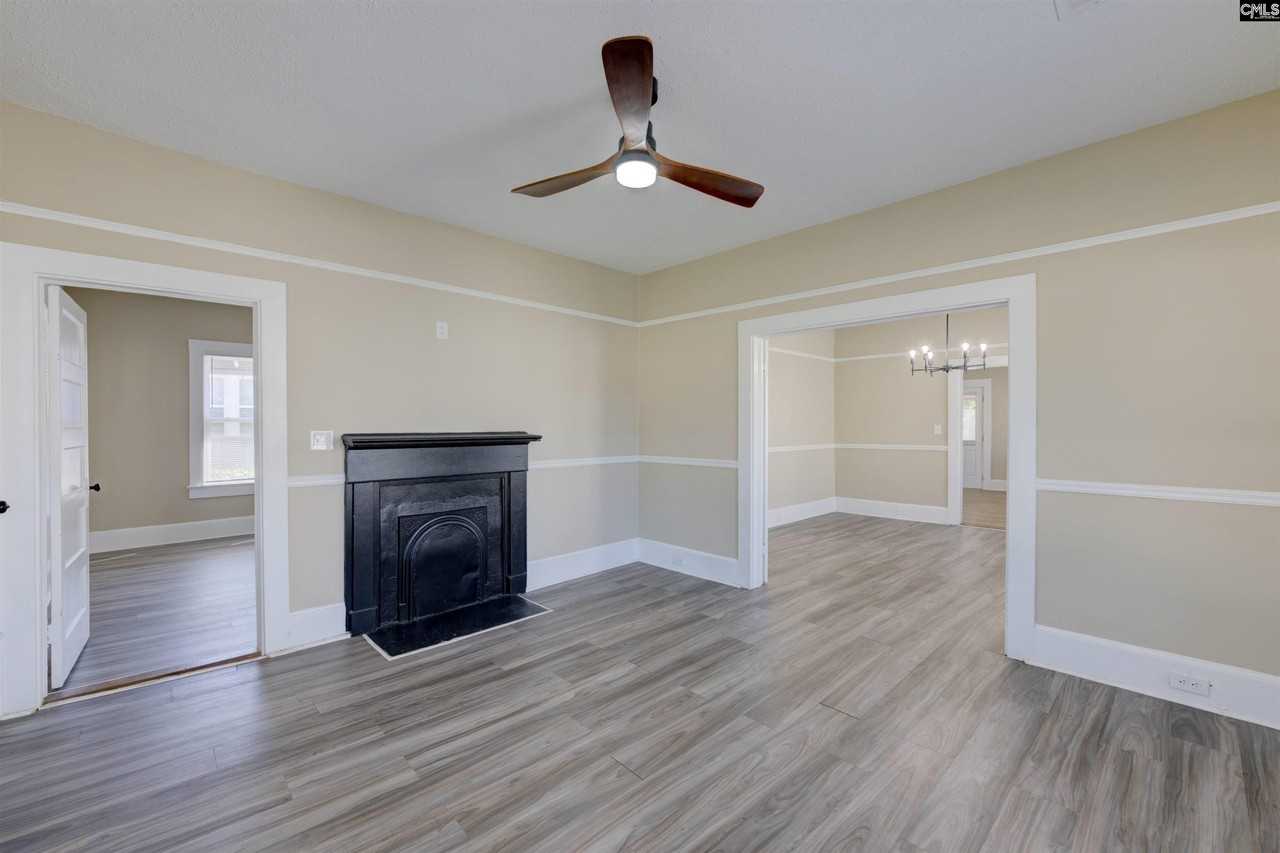 3012 Rosewood Dr - Photo 5 of 21