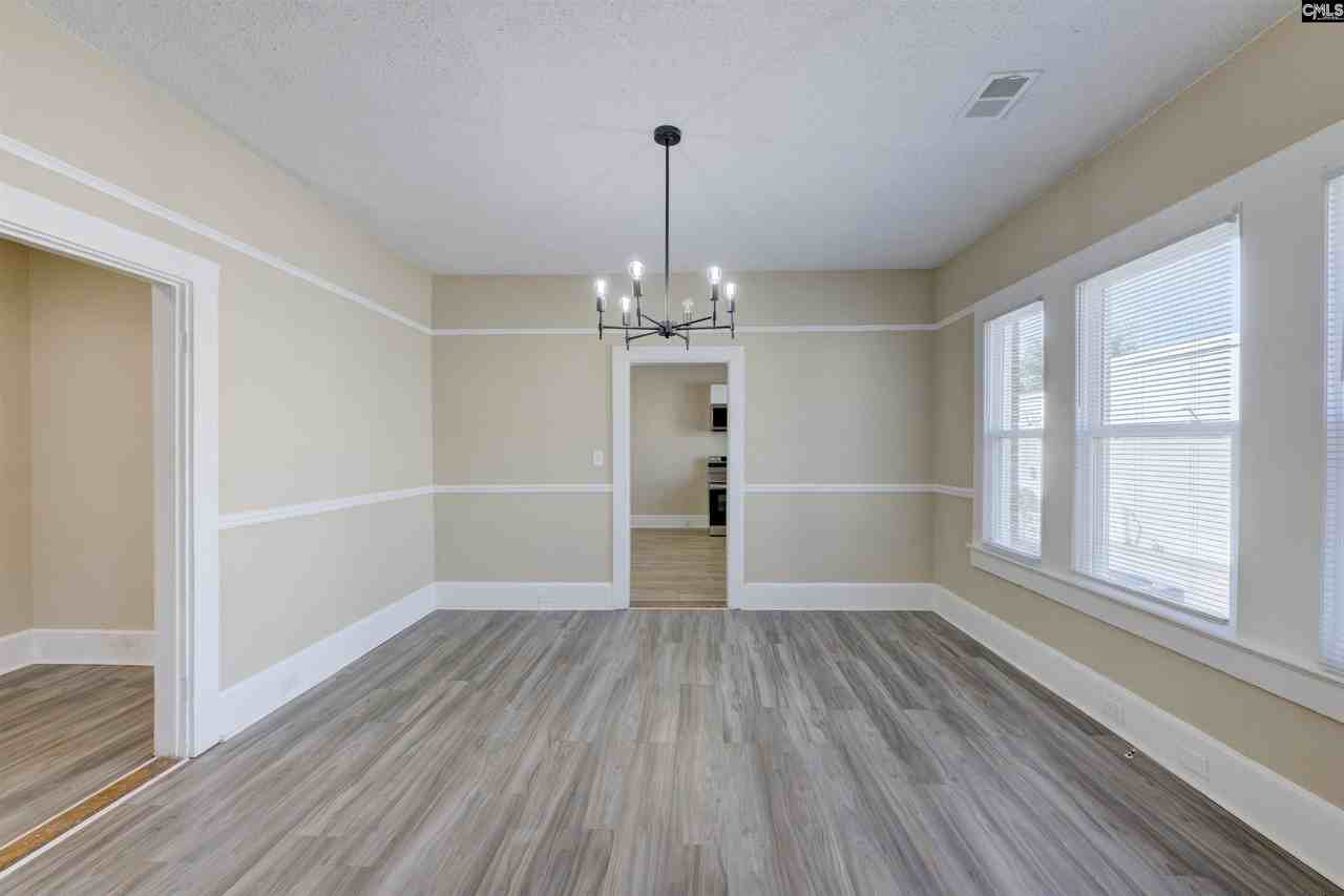 3012 Rosewood Dr - Photo 7 of 21