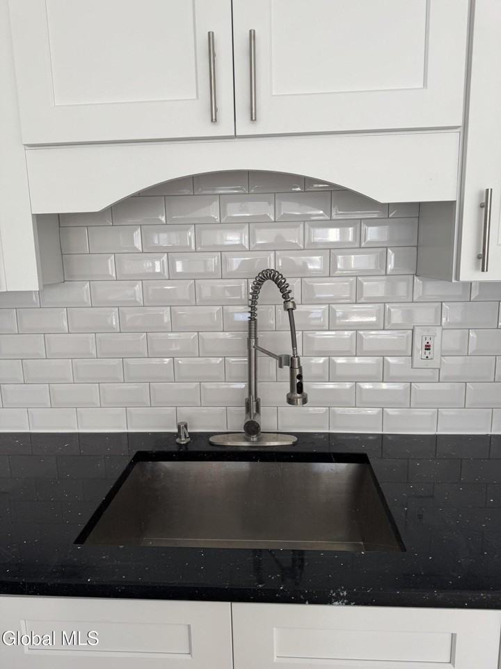 445 5th Ave Unit 2 #2 - Photo 7 of 20