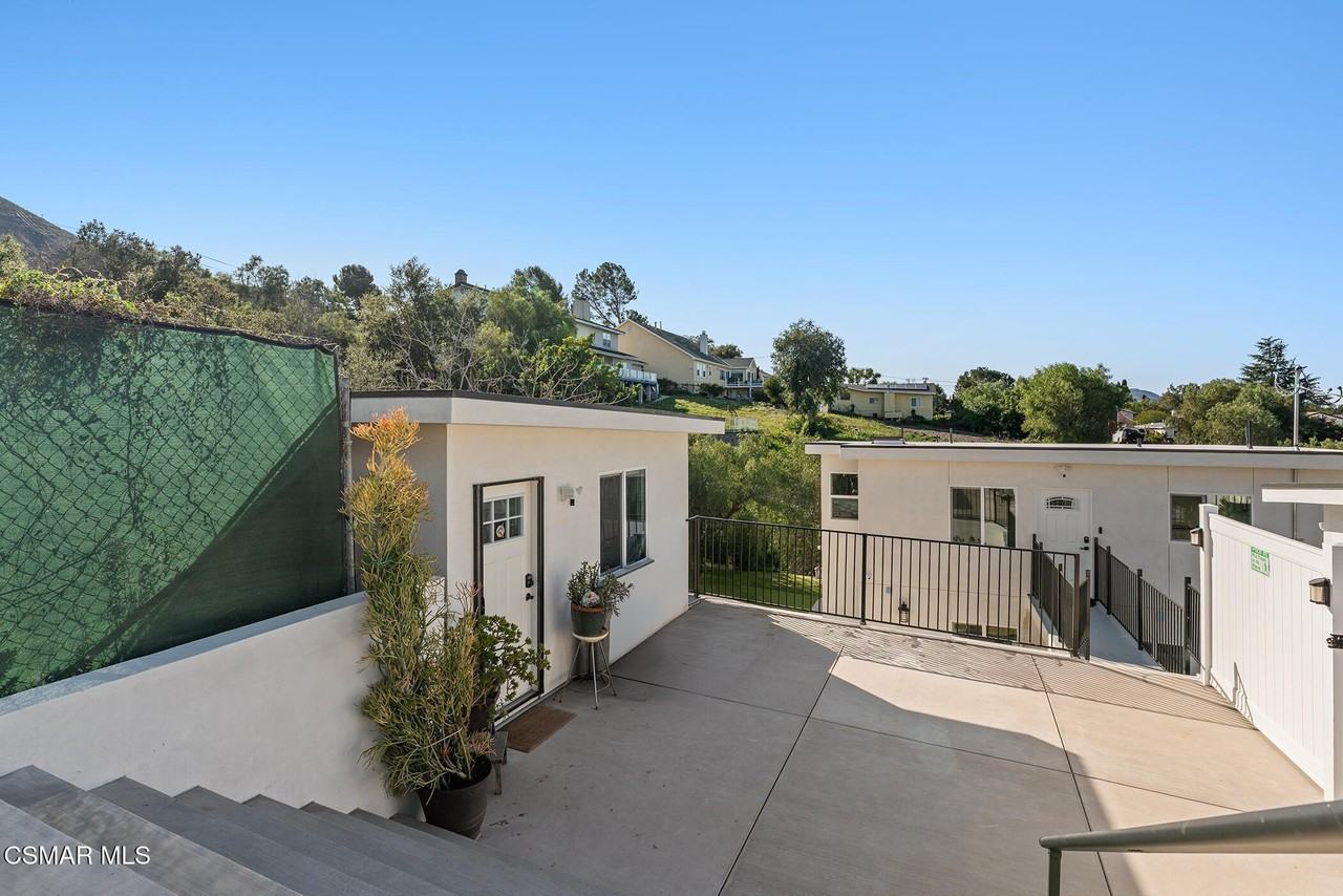 263 Mcknight Rd Unit 1/2 #1-2 - Photo 2 of 19