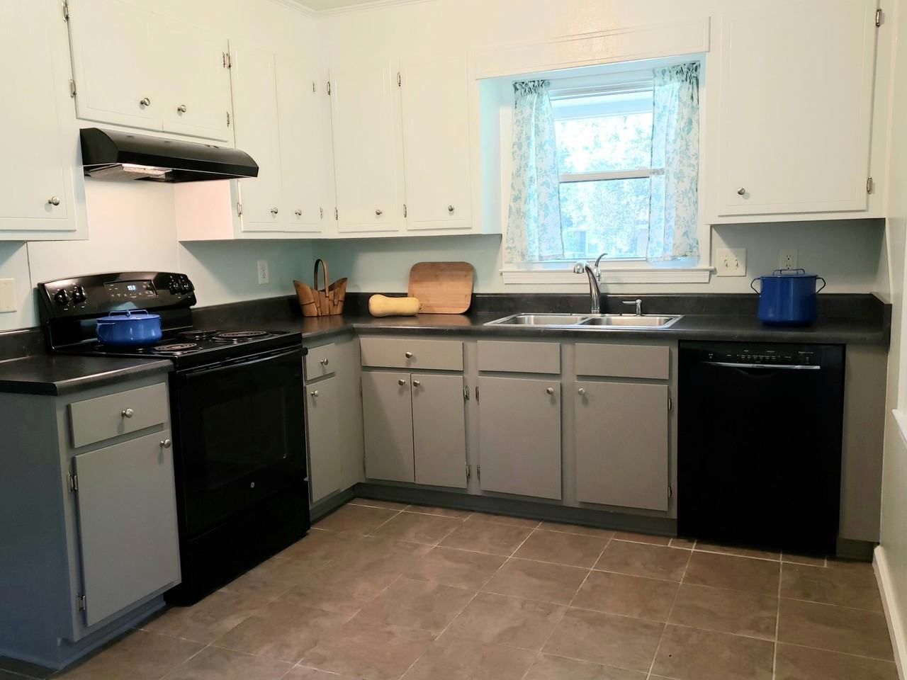 1730 Pinckney Park Dr Unit A #A - Photo 7 of 18