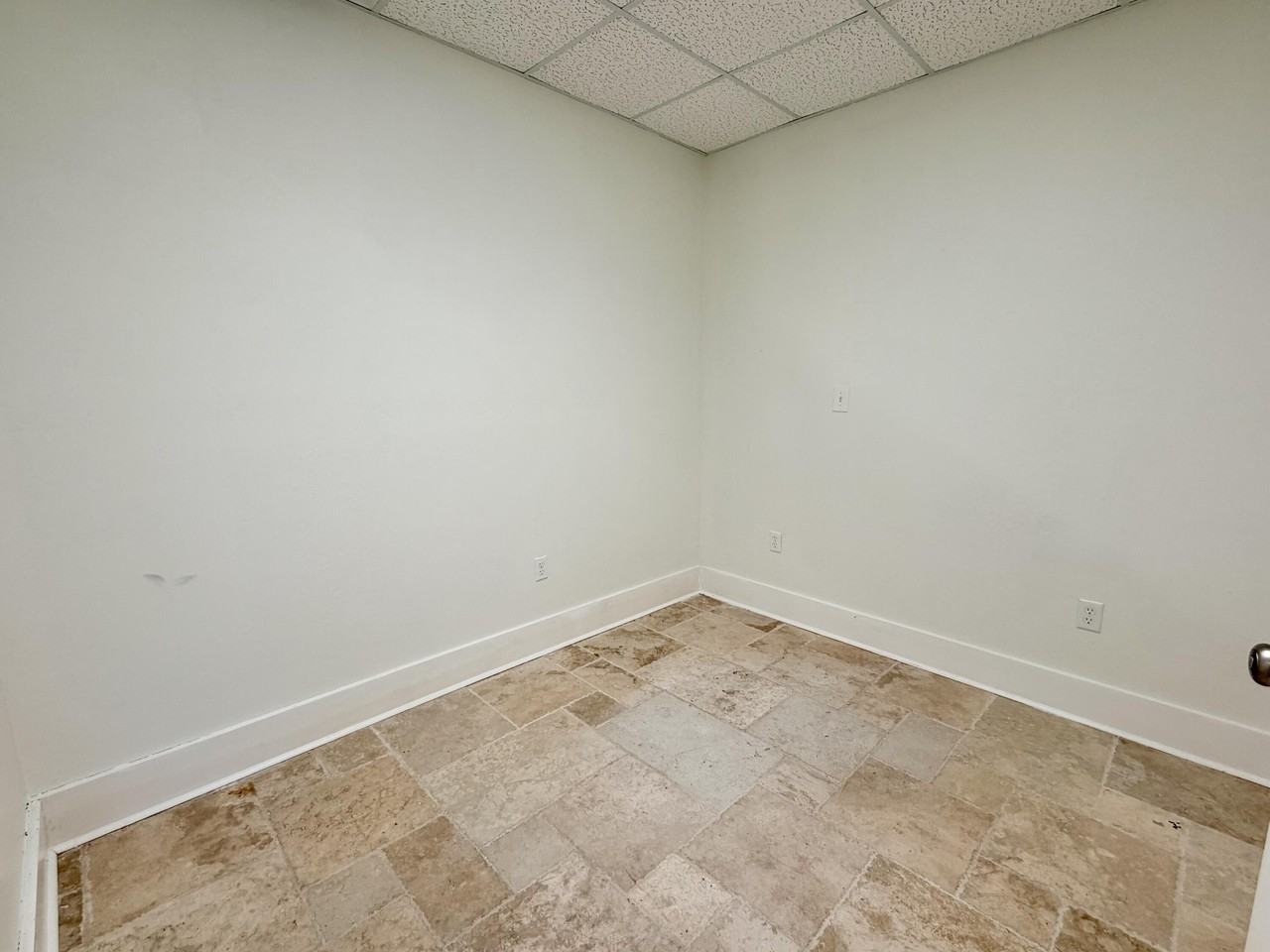 90 Spires Ln Unit 6a #6A - Photo 5 of 19