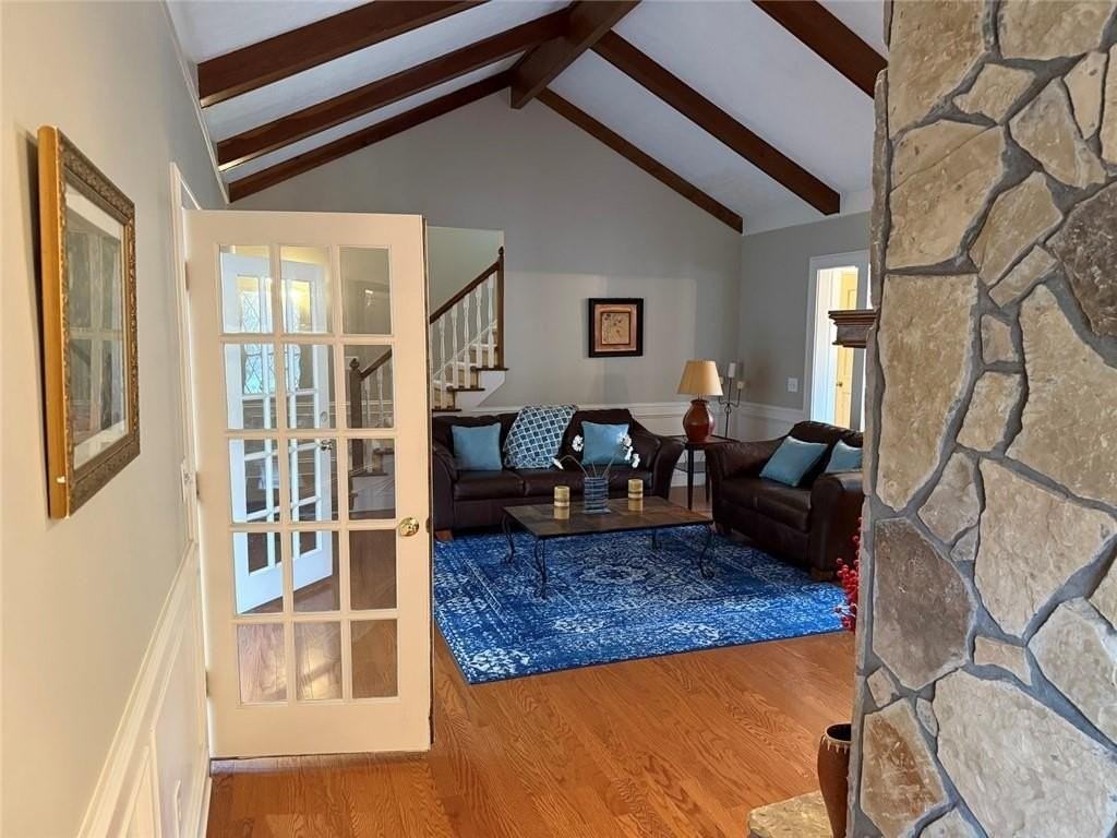 4396 Alpine Ct - Photo 6 of 27