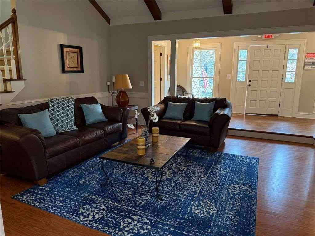 4396 Alpine Ct - Photo 7 of 27