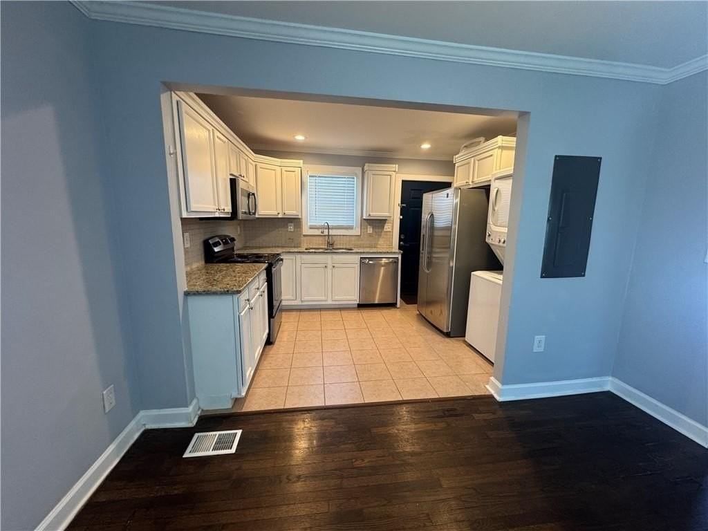 1514 Joseph E Boone Blvd Nw - Photo 7 of 24