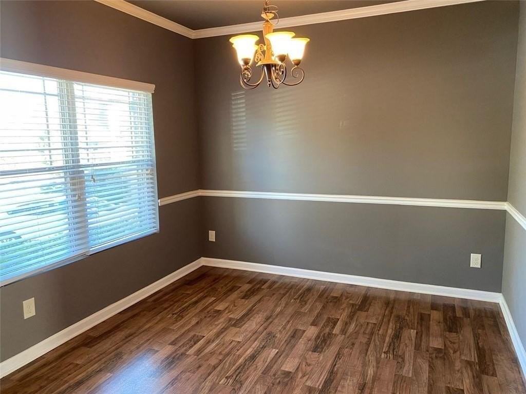 2392 Newbury Oaks Ct - Photo 3 of 25