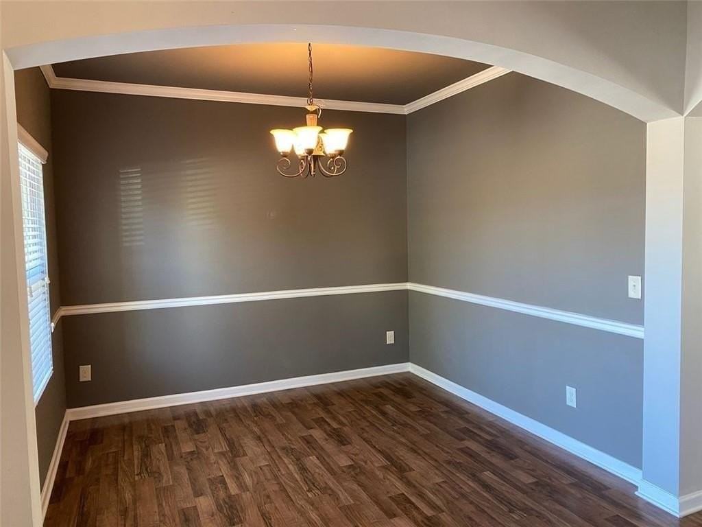 2392 Newbury Oaks Ct - Photo 4 of 25