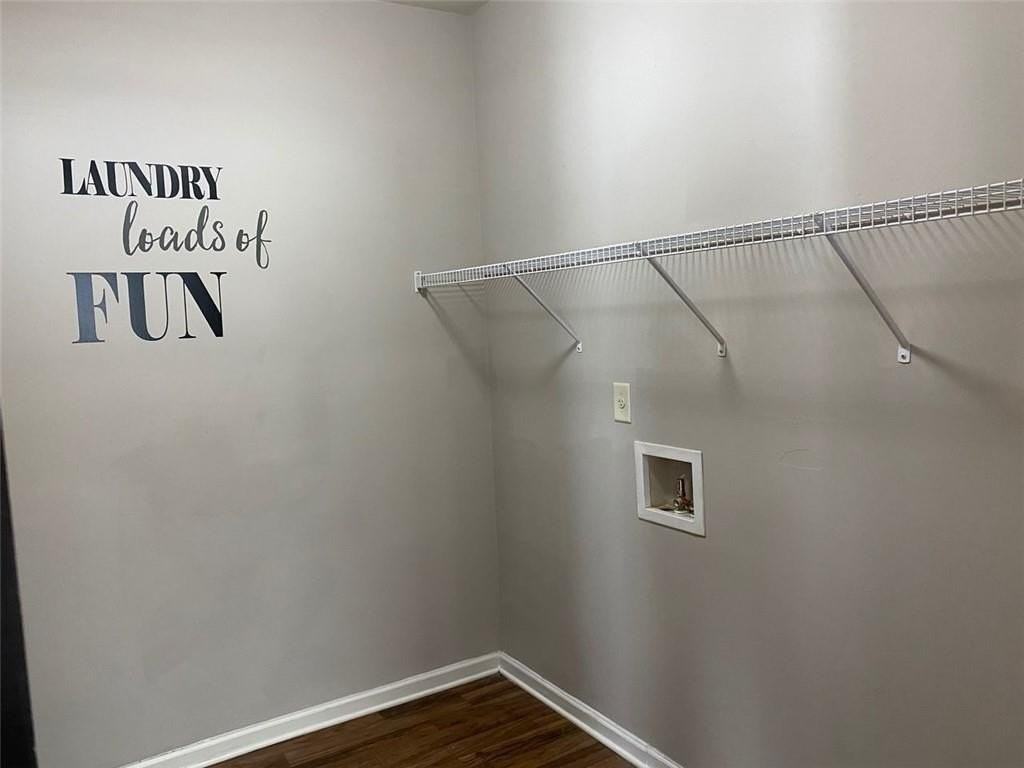 2392 Newbury Oaks Ct - Photo 7 of 25