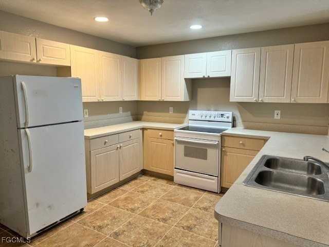 5323 30th St Sw - Photo 5 of 6