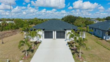 featured image of 843 Duplex St E Unit B #B