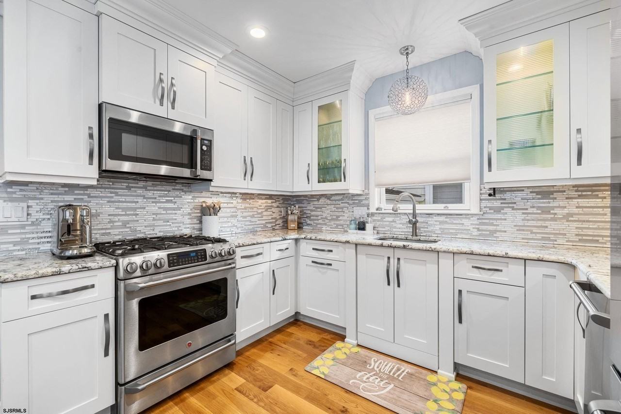 12 S Jerome Ave - Photo 6 of 49