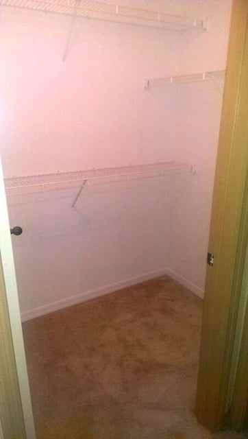 10276 Fox Trail Rd S - Photo 4 of 8