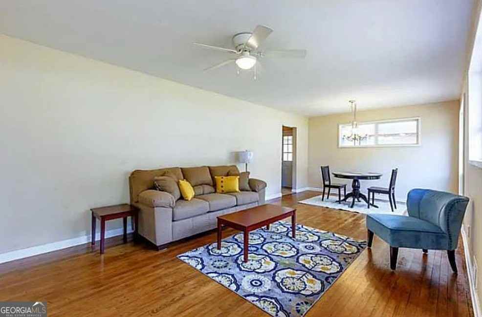 3405 Elgin Dr - Photo 2 of 11