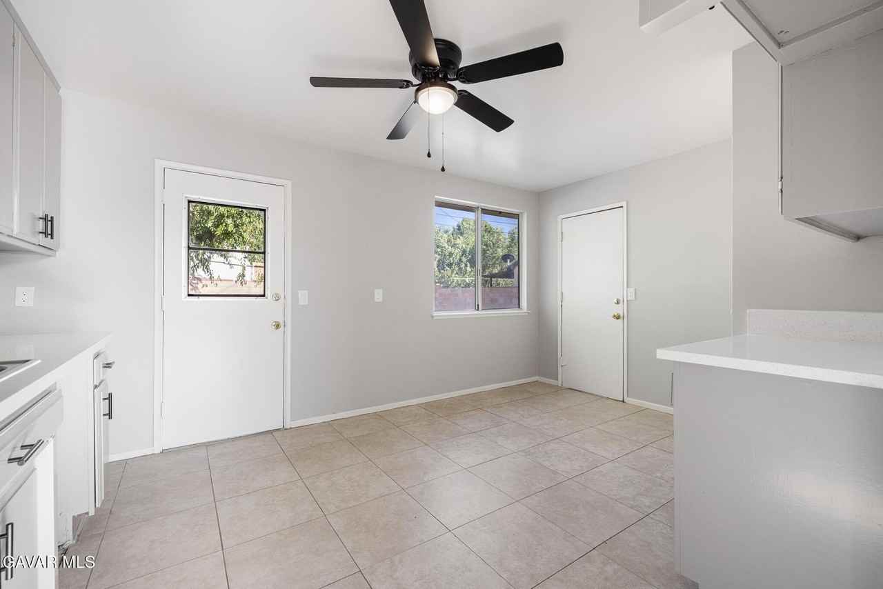 45308 12th St W - Photo 6 of 22