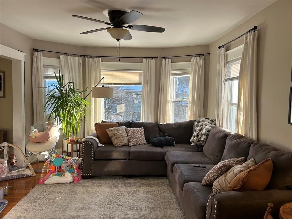 52 Vine St #2 - Photo 2 of 14