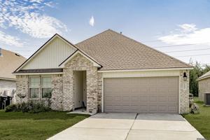 featured image of 15820 Loussier Dr