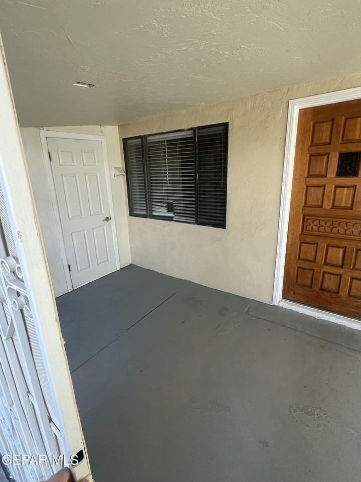 3015 Altura Ave Unit 8 #8 - Photo 4 of 19