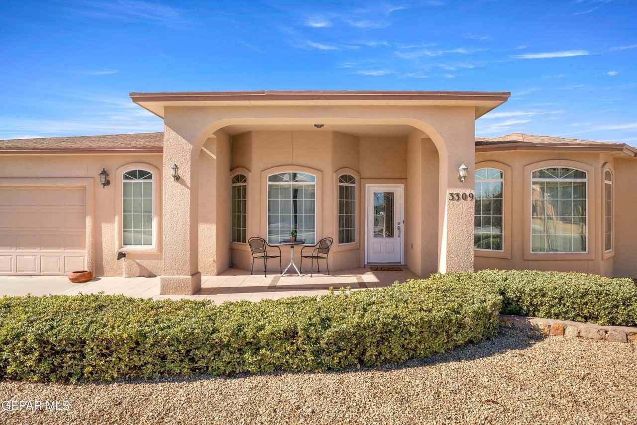 3309 Tierra Angel Dr - Photo 2 of 37