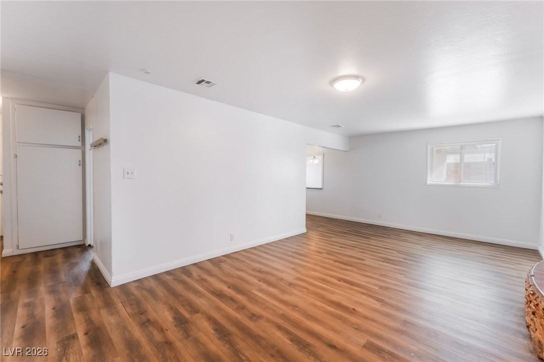 1109 Tumbleweed Ave - Photo 6 of 41