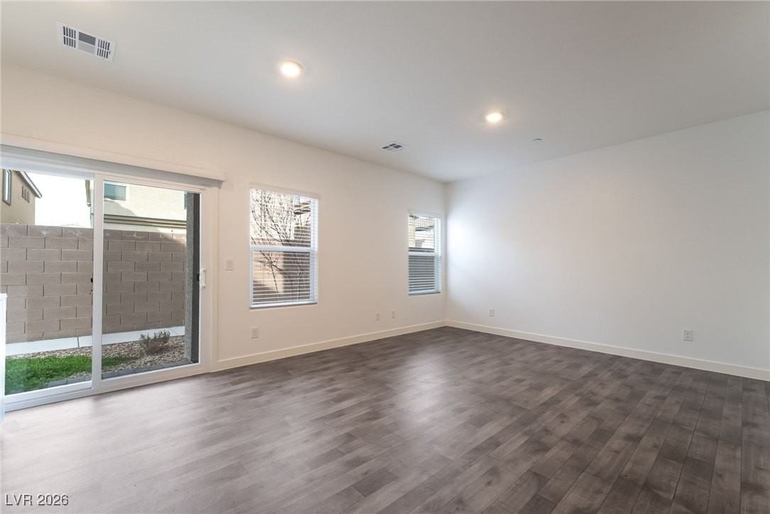 12743 Epperly St - Photo 5 of 20