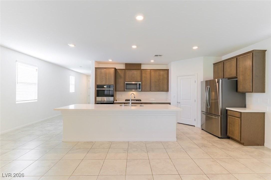 10628 Silver Pond Ave - Photo 4 of 14