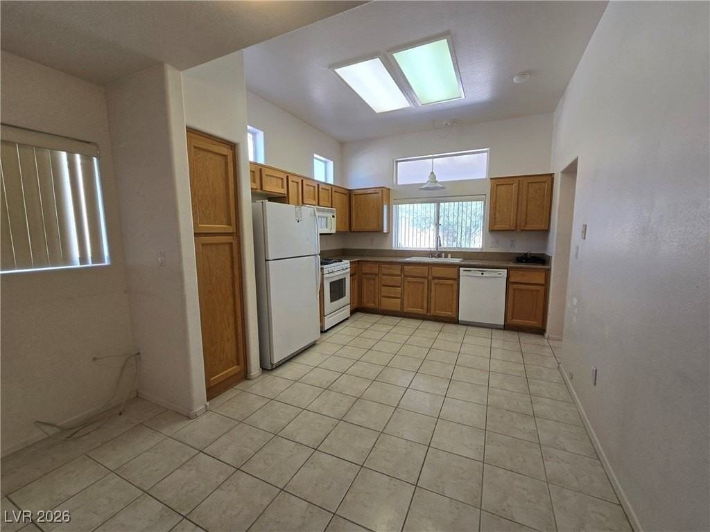 3100 Haddon Dr - Photo 4 of 13