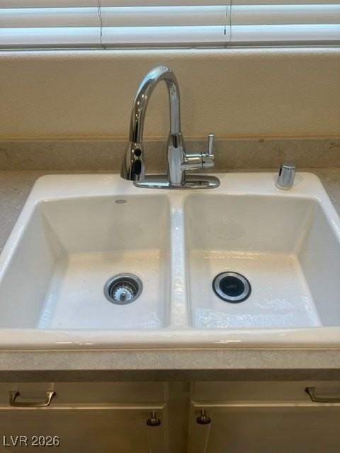 3254 Dragoon Springs St - Photo 3 of 20