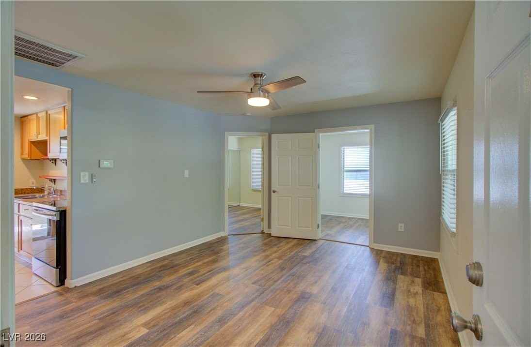 628 Avenue B #A - Photo 3 of 13