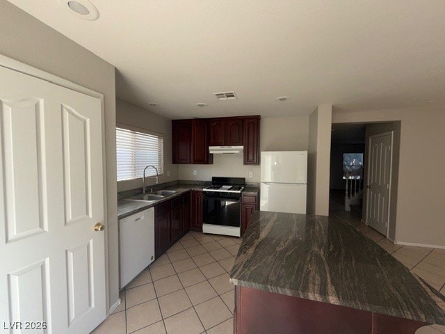 6437 Bombax Ct - Photo 7 of 20