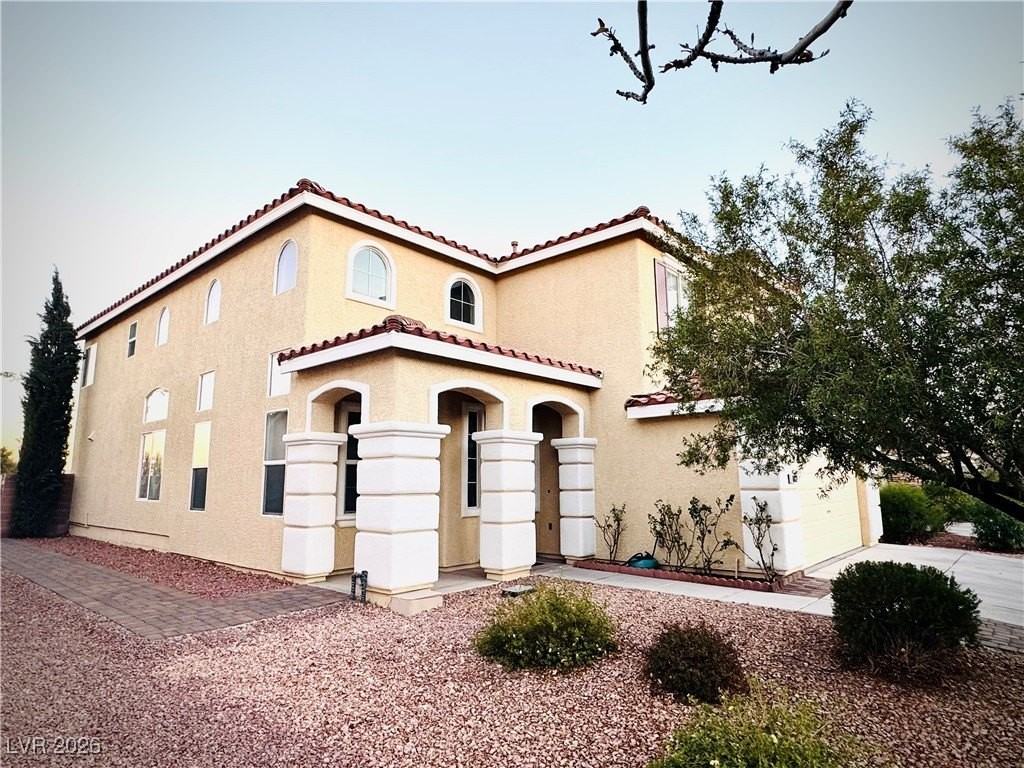 8832 Timber Mesa St - Photo 2 of 5