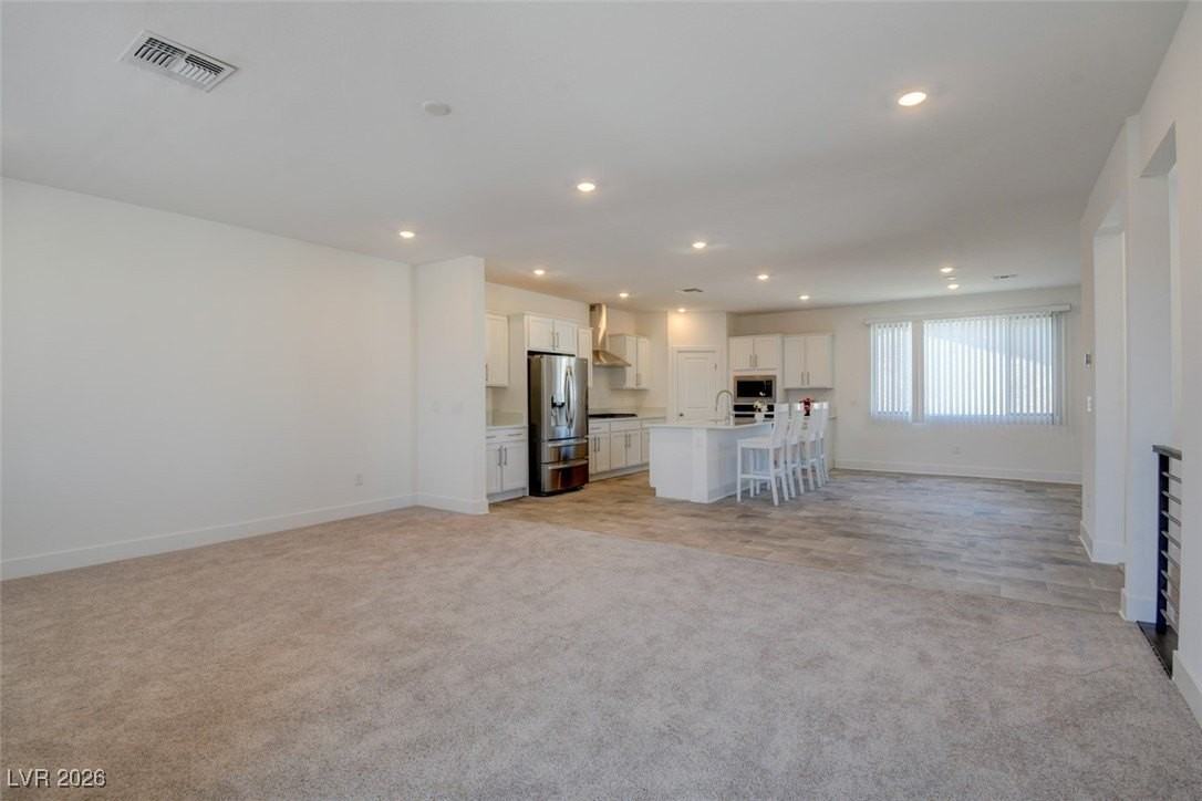 7355 Crown Landing St - Photo 3 of 18