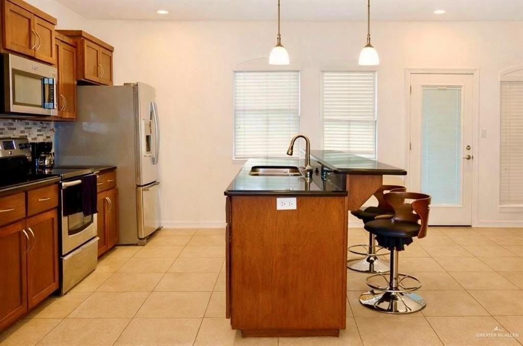 2805 Mimosa St #1 - Photo 4 of 11