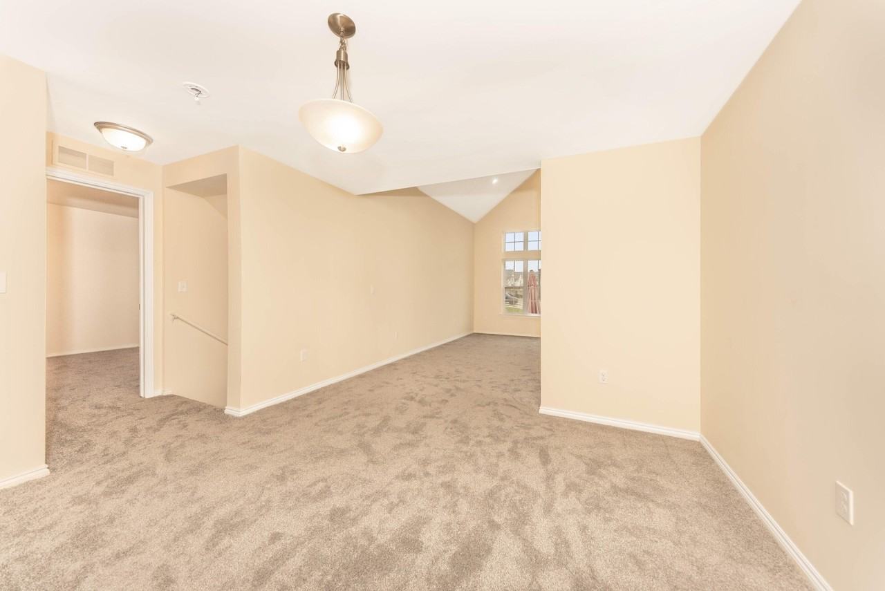 45790 Aragon Ln - Photo 3 of 19